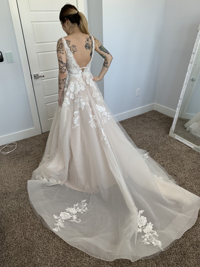 Essense of Australia D2748 New Wedding Dress Save 50% - Stillwhite