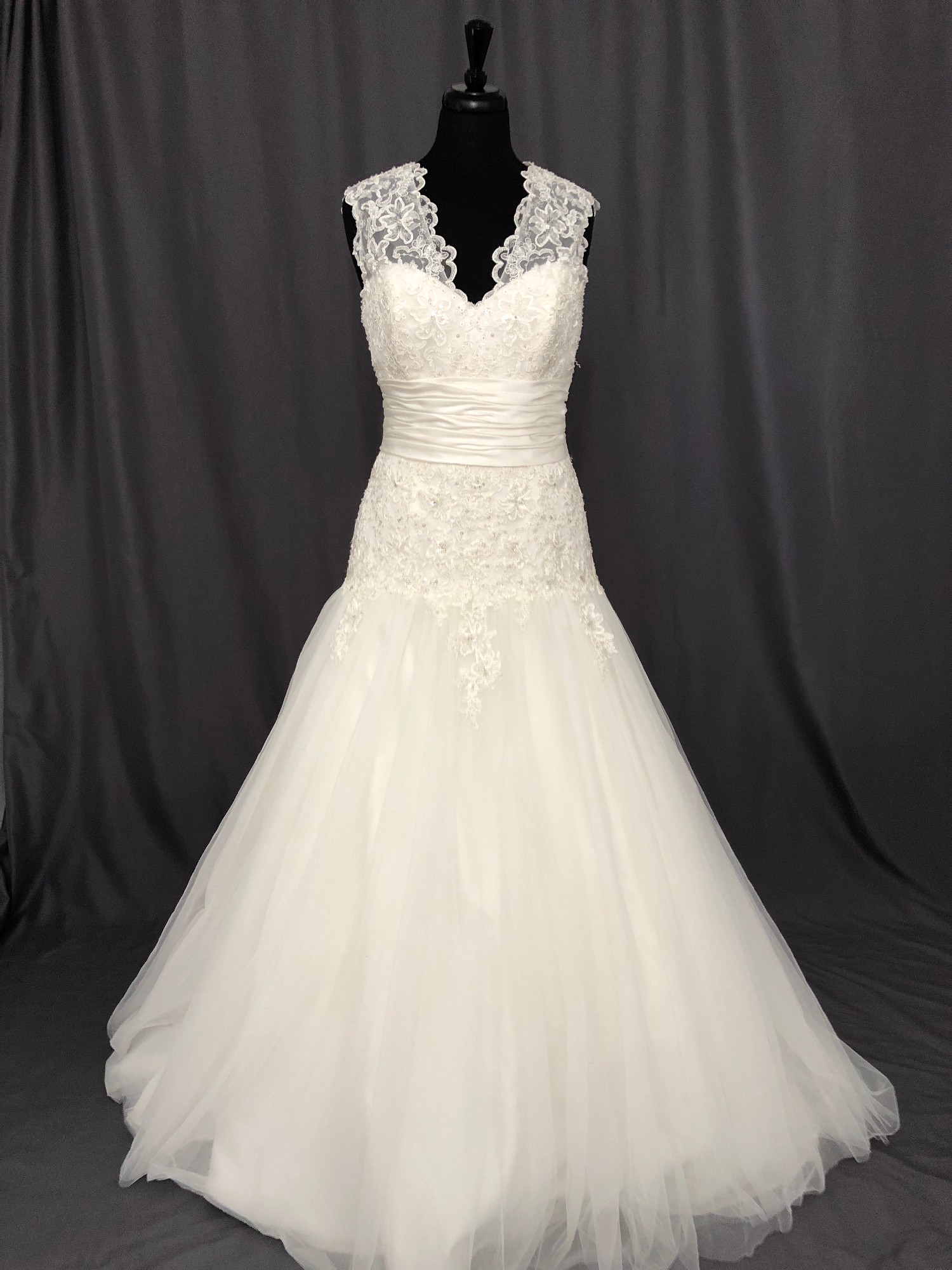  Alfred  Angelo  2243 New Wedding  Dress  on Sale 80 Off 