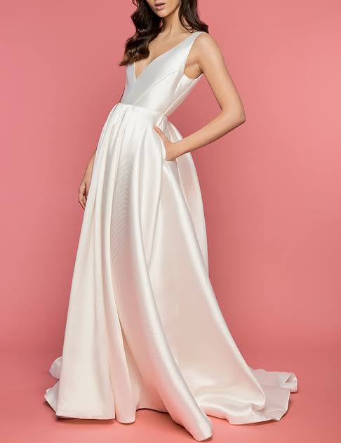 kyha gown