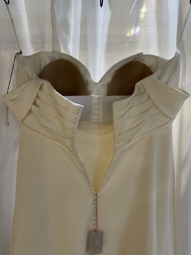 Adore By Justin Alexander, Rey Sample Wedding Dress Save 33% - Stillwhite