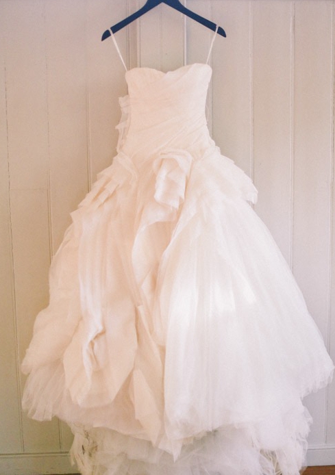 Vera Wang Diana Preloved Wedding Dress - Stillwhite