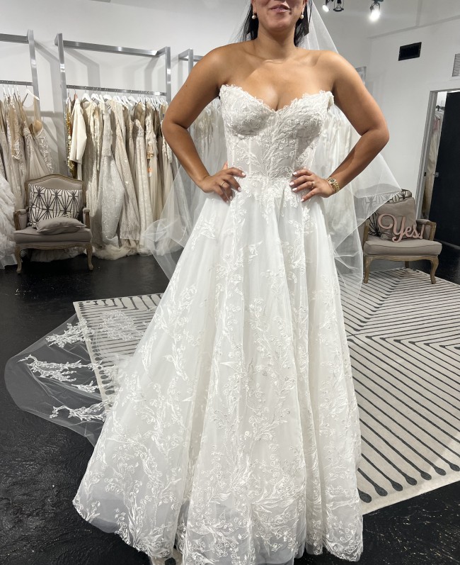 セカンドオーナー様募集！美品  MONIQUE LHUILLIER  アメジスト 650x.jpg