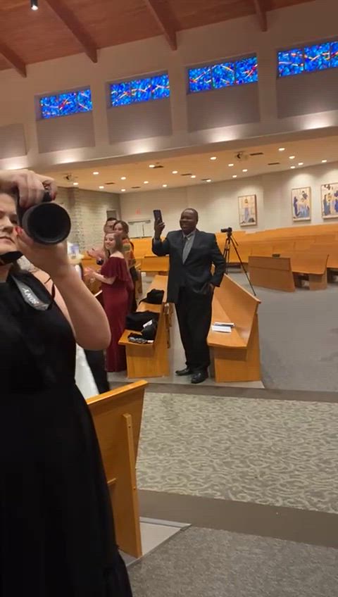 Eisen Stein, Magnolia
