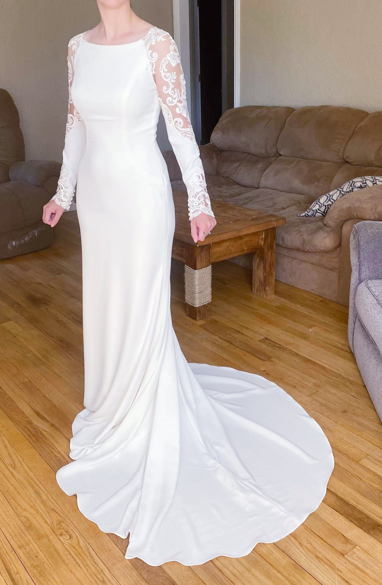 Ellen's bridal clearance & dress boutique