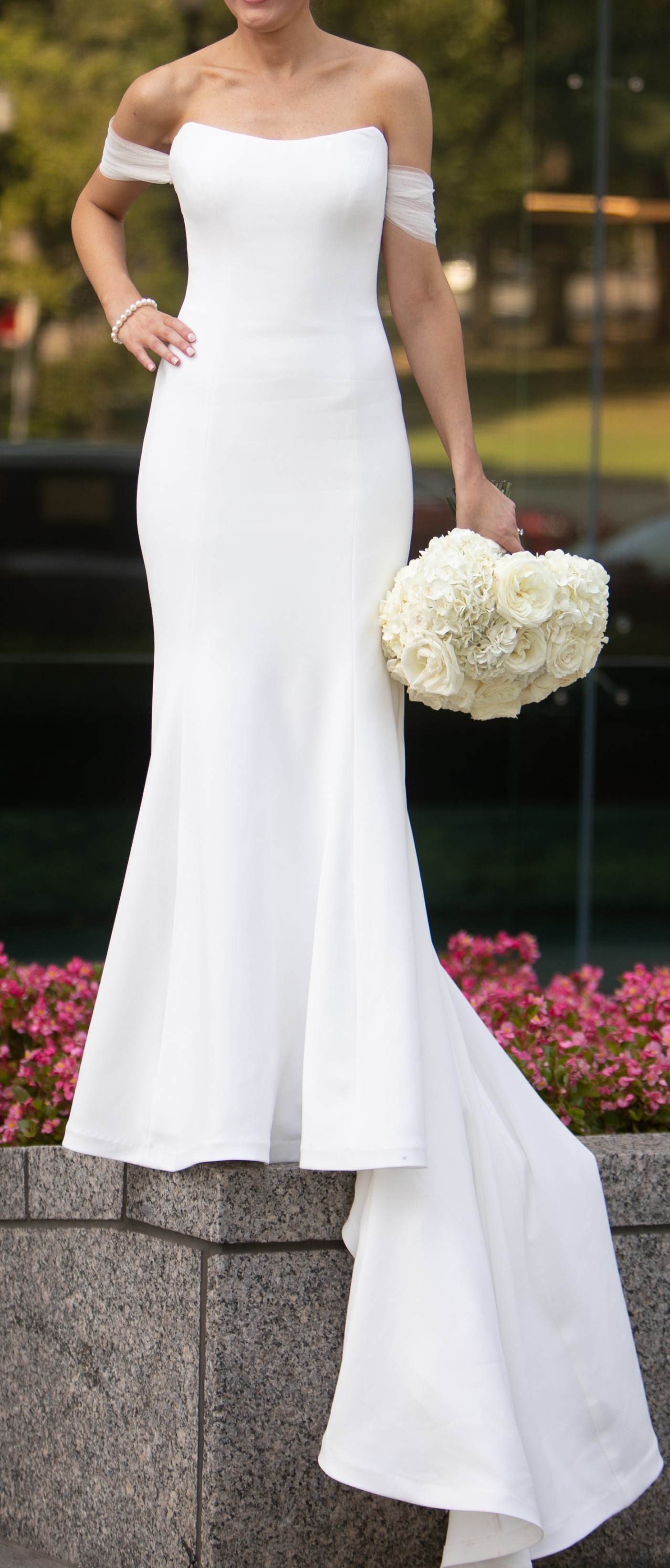 Vera Wang Carol Used Wedding Dress Save 50% - Stillwhite