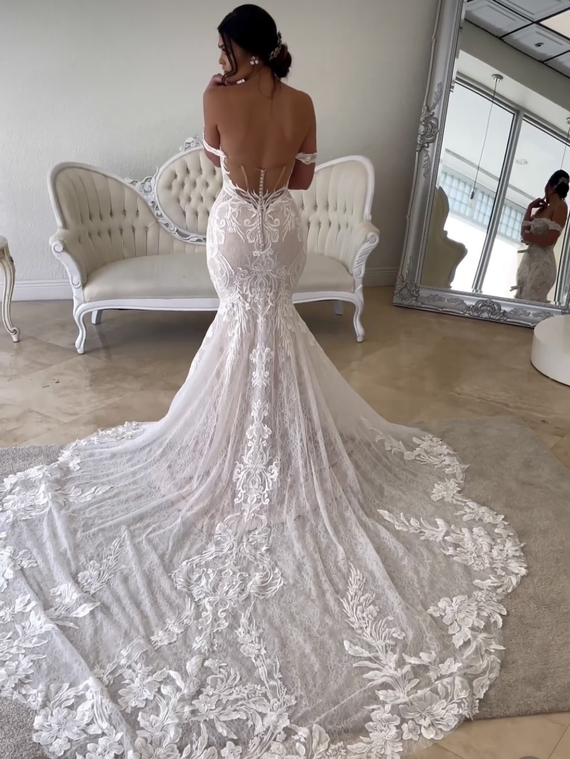 Kitty Chen Halle New Wedding Dress Save 30% - Stillwhite