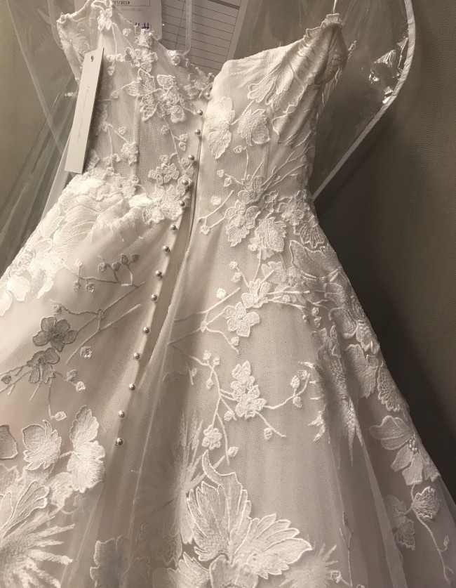 monique lhuillier fall 2019 bridal
