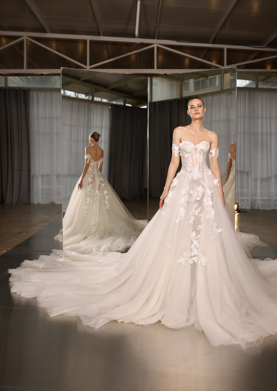 Galia Lahav Galia Lahav