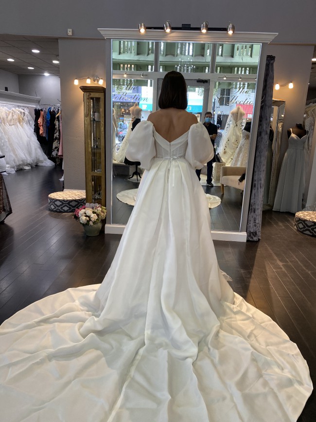 Monique Lhuillier Tuileries New Wedding Dress Save 18% - Stillwhite