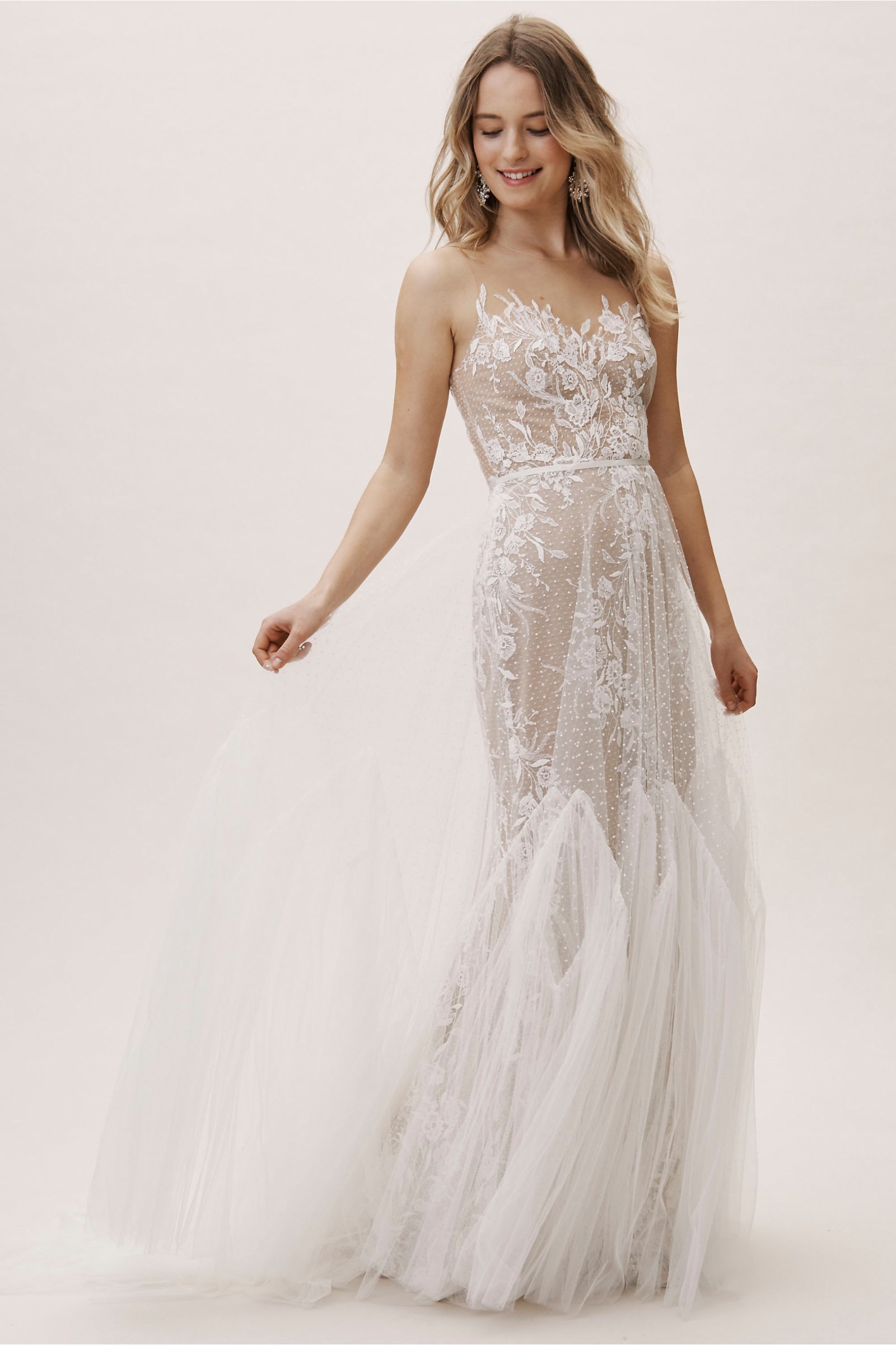 Willowby Capricorn Used Wedding Dress on Sale 24% Off - Stillwhite