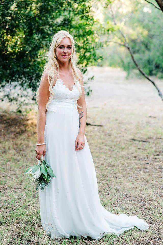 tara dress grace loves lace Grace Loves Lace, Tara Dress with Hollie 2.0 chiffon streamers Used Wedding Dress Save 69%