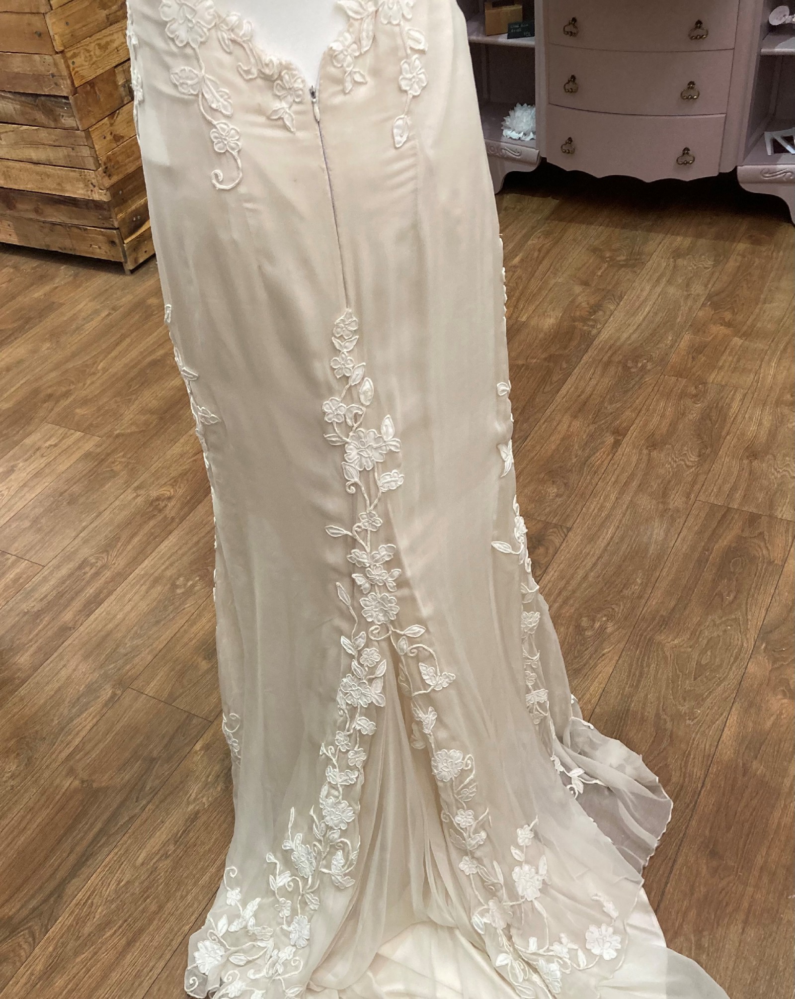 Cocoa Couture Sample Wedding Dress Save 87 Stillwhite