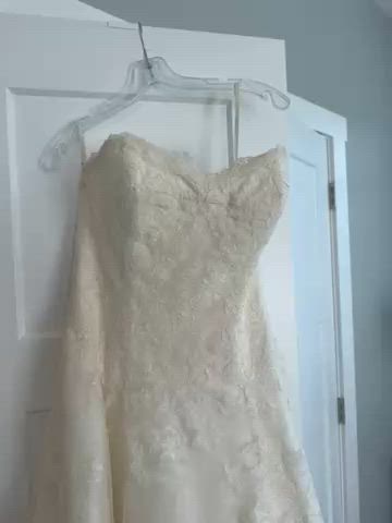 Watters, Strapless, fitted bodice