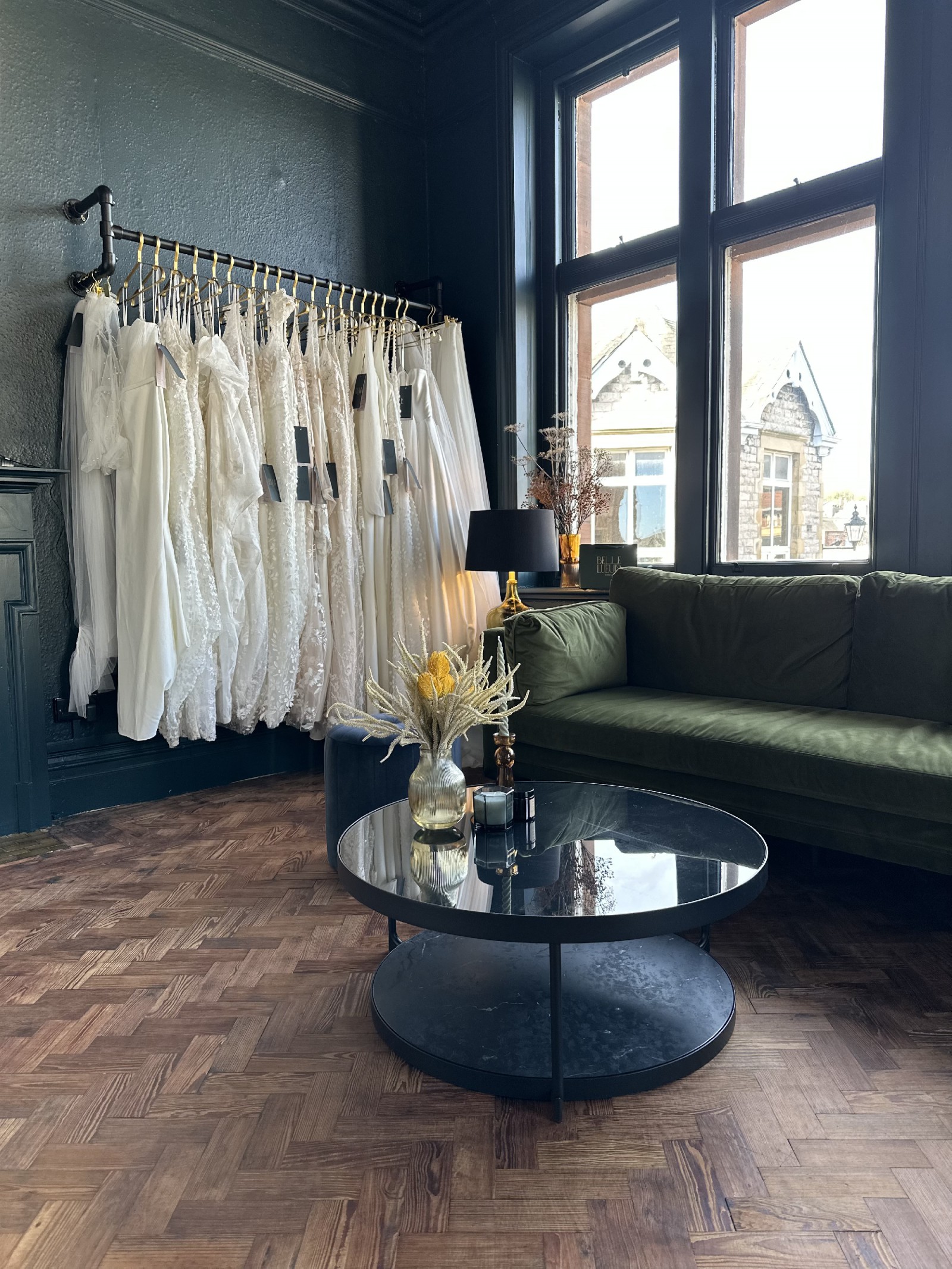 Belle Lueur Bridal on Stillwhite