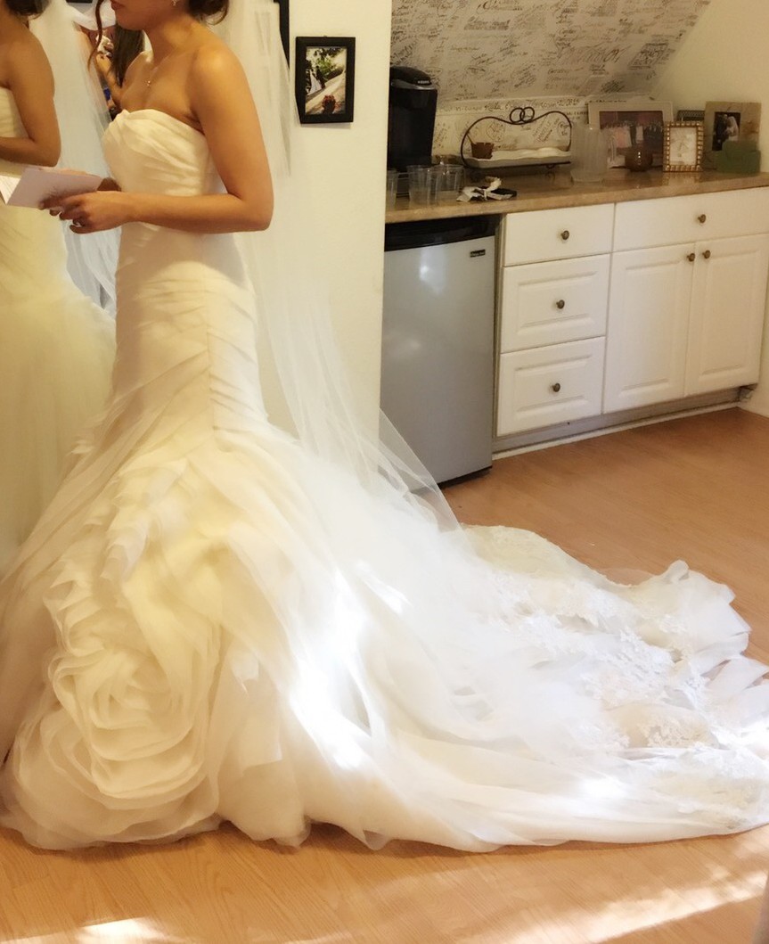 Vera Wang White by Vera Wang VW351395 Preowned Wedding Dress Save 47% -  Stillwhite