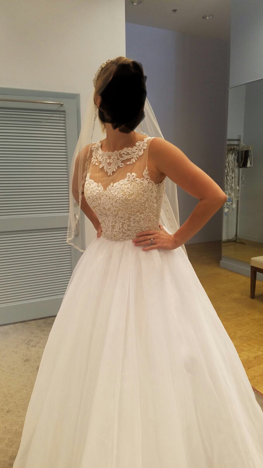  Alfred  Angelo  Second Hand Wedding  Dress  on Sale 