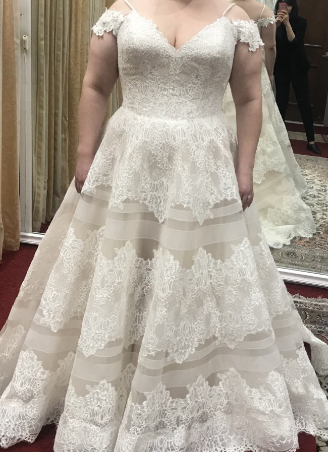 Allure Bridals 9400 Used Wedding Dress Save 64 Stillwhite
