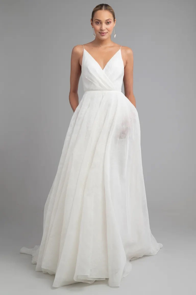 22 Always Classic A-Line Bridal Silhouettes – Stillwhite Blog