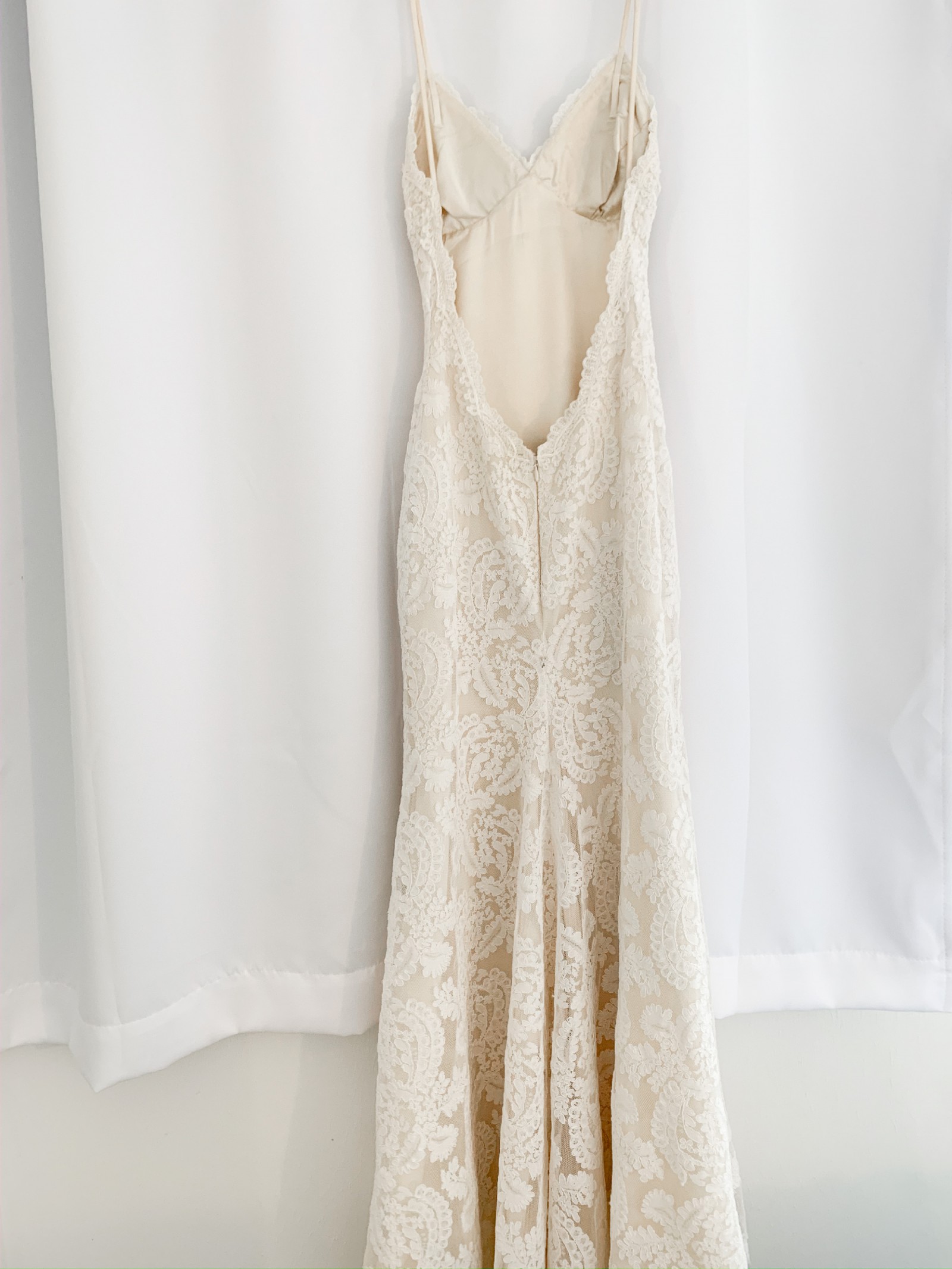 Katie May Poipu Used Wedding Dress Save 76% - Stillwhite