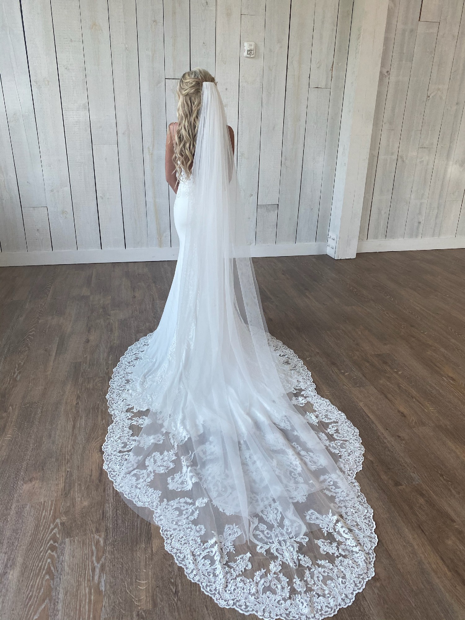  Enzoani McKinley Used Wedding Dress Save 39 - Stillwhite