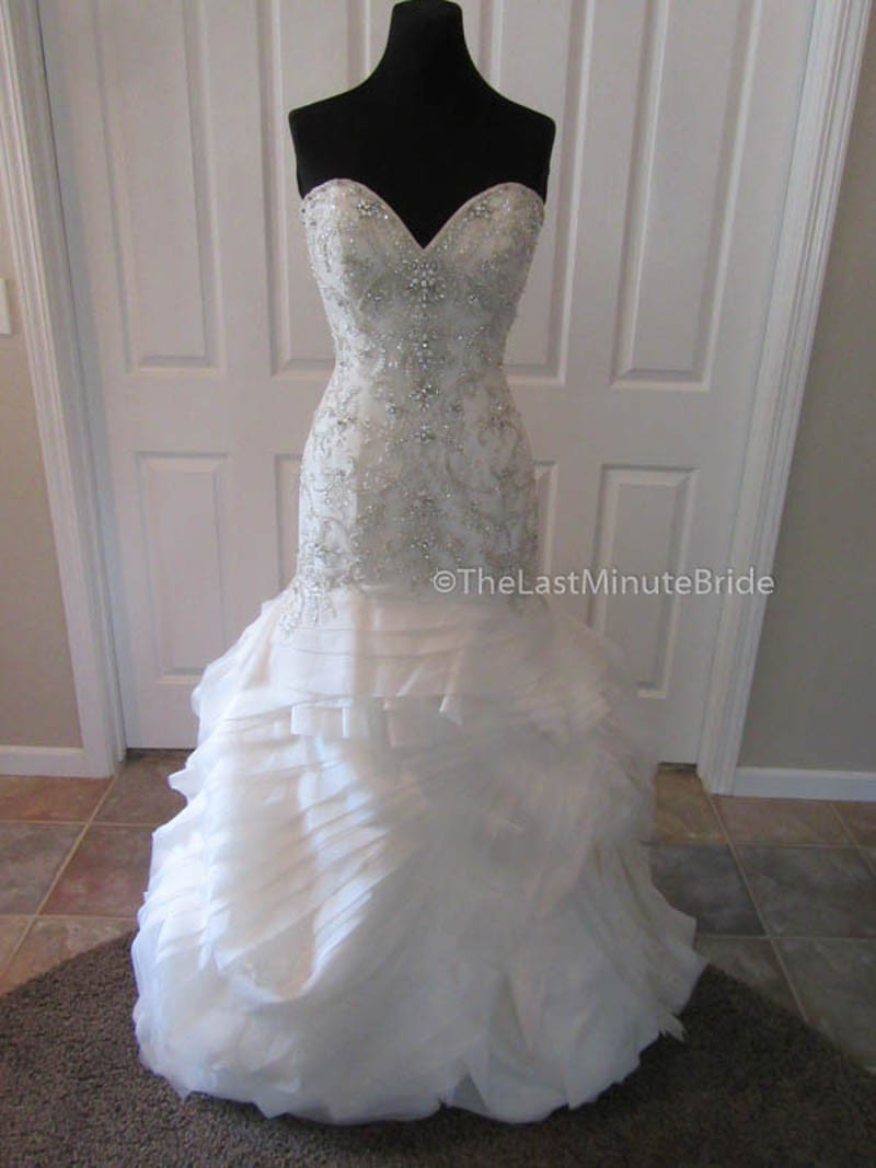 Maggie Sottero Aurora 5MT153 Sample Wedding Dress Save 75% - Stillwhite