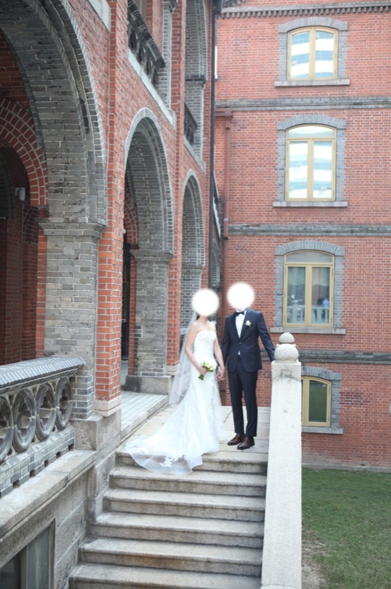 Enzoani Beautiful Bt1631 Preloved Wedding Dress On Sale 50 Off