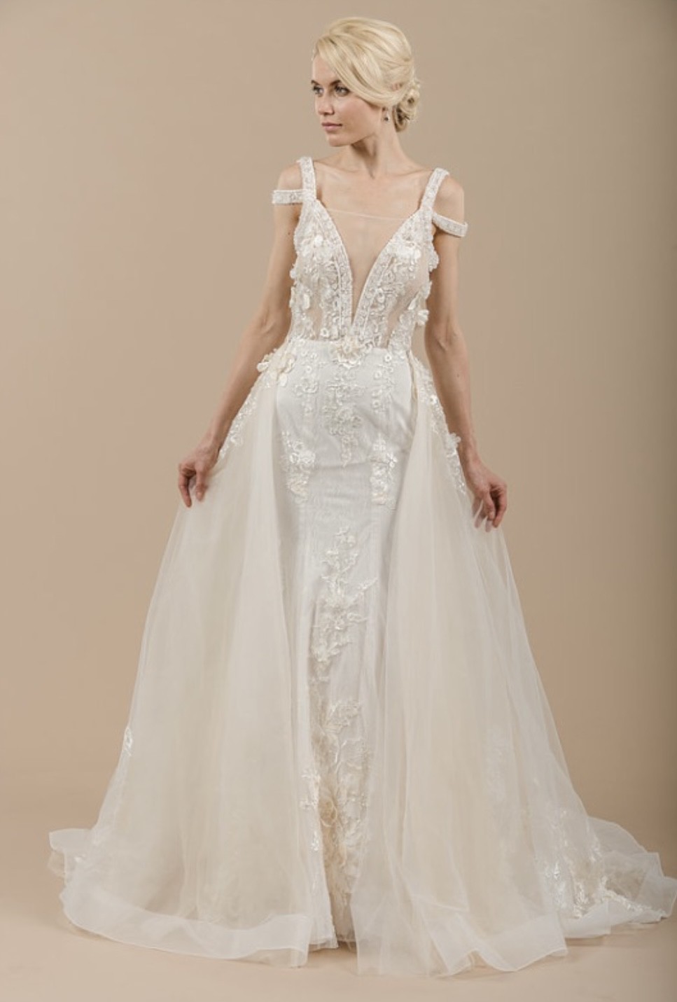 Kleinfeld Custom Made Designed in NYC Used Wedding Dress Save 92