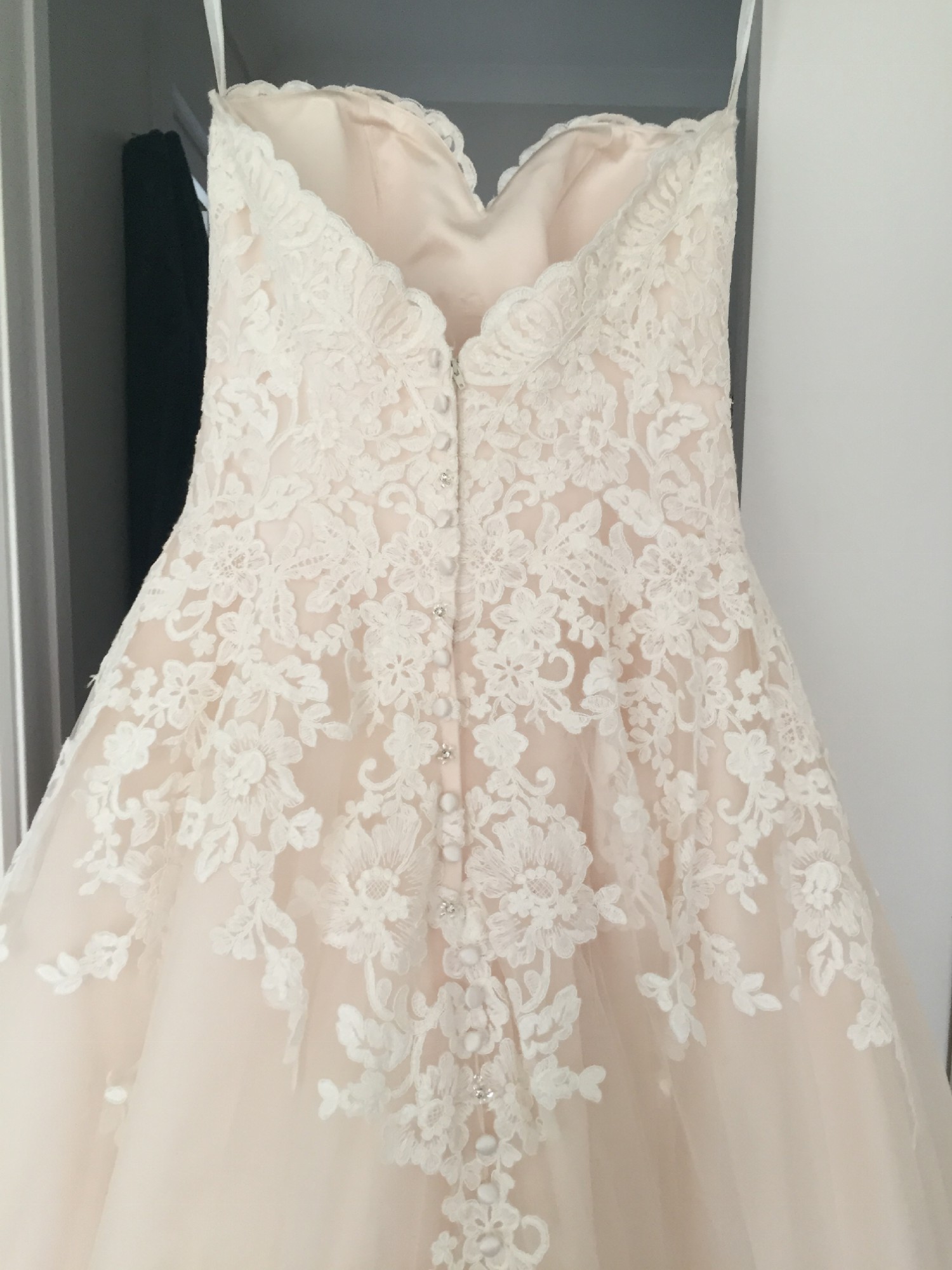 dinner gowns 2020