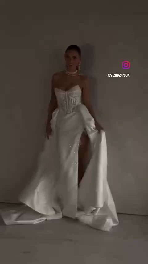 Eva Lendel, Tatum