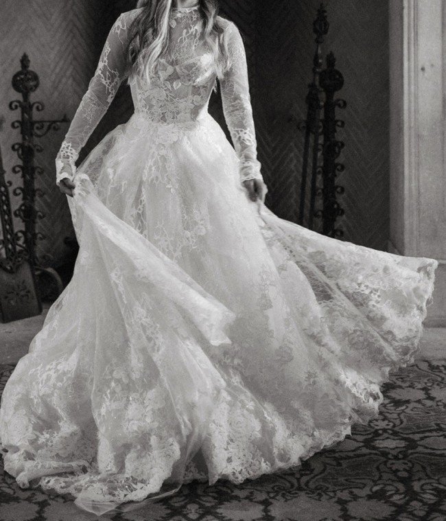 galia lahav still white