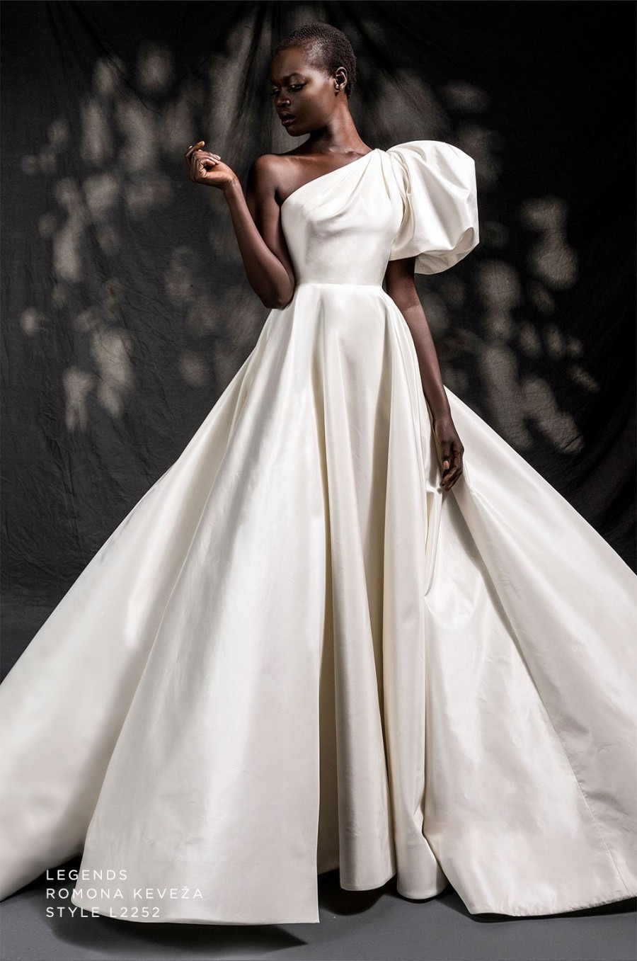 24 Chic One-Shoulder Wedding Dress Styles – Stillwhite Blog