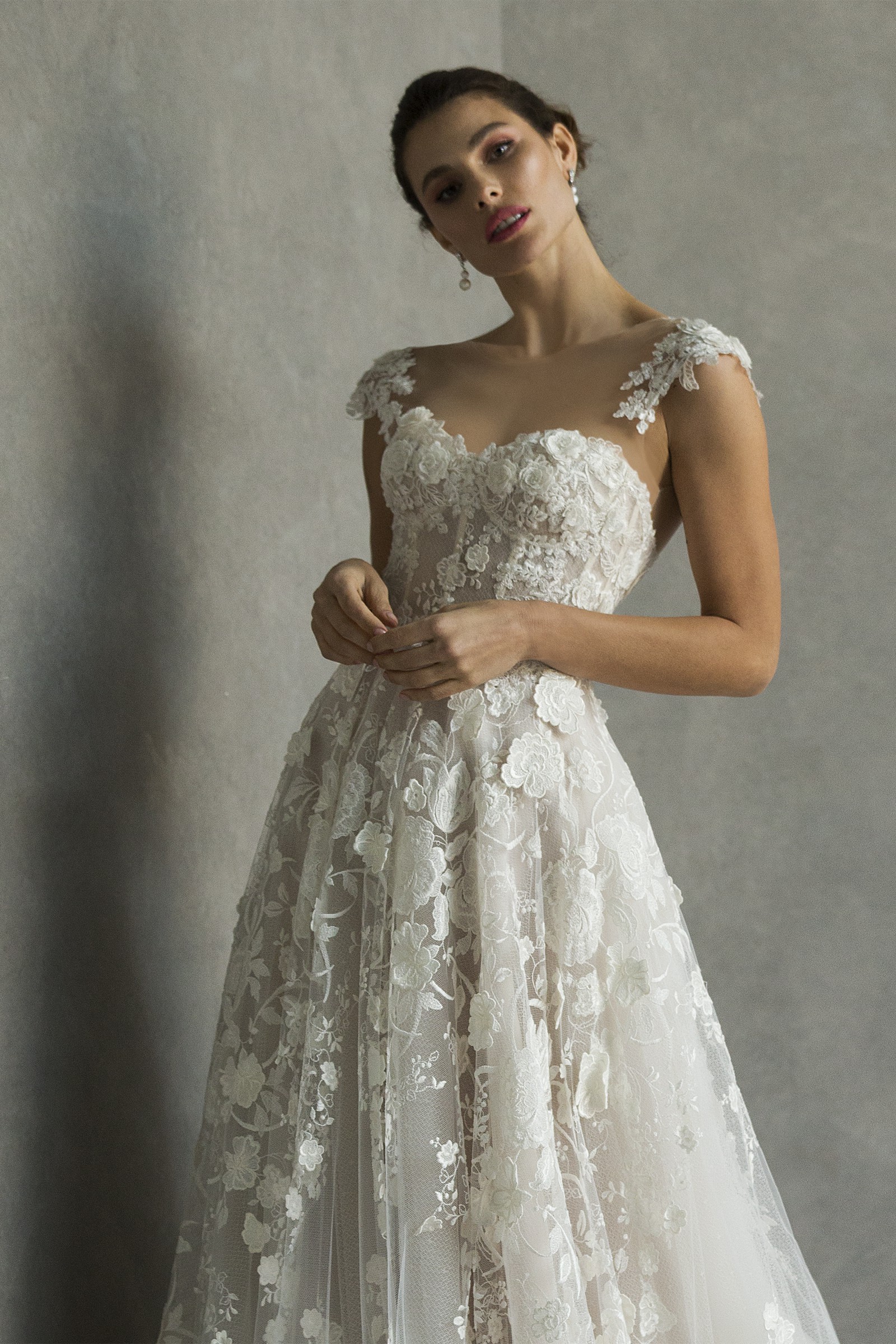Valentini Spose V1144M Sample Wedding Dress Save 6% - Stillwhite