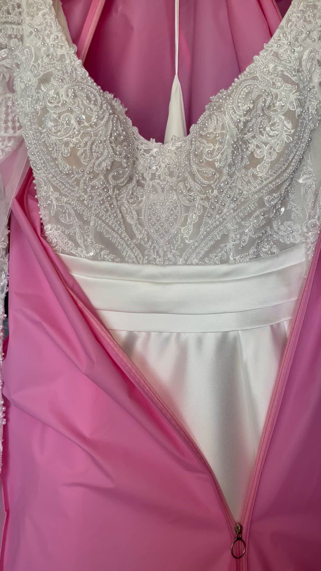 Veni Infantino, Hadleigh dress