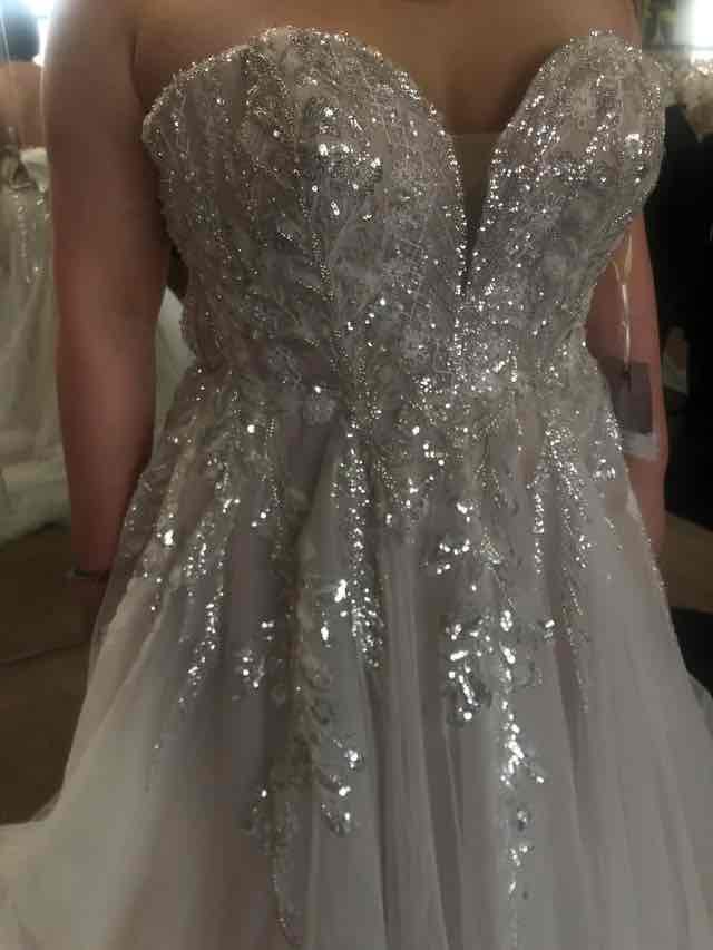 Allure Bridals New Wedding Dress Save 57% - Stillwhite