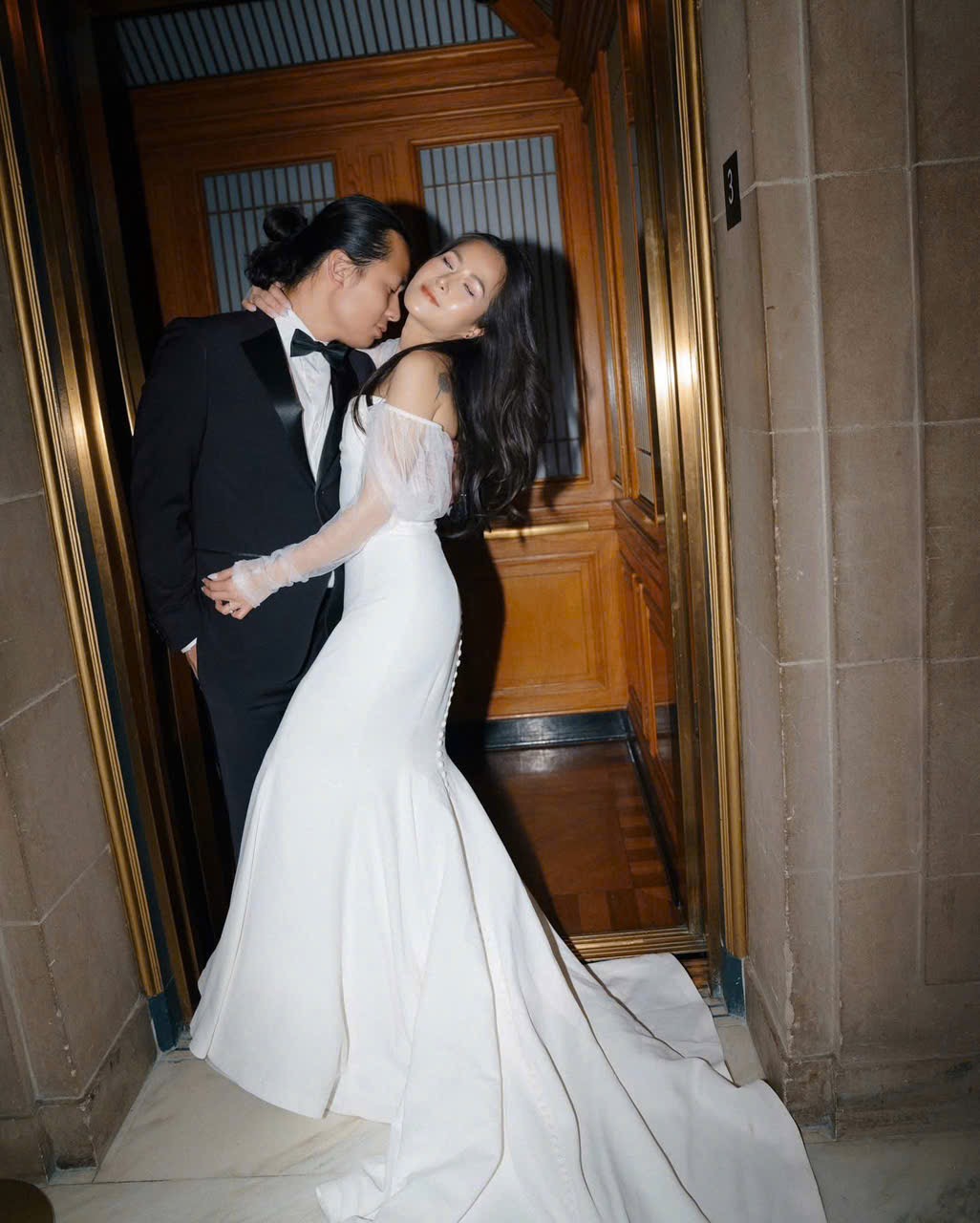 Vera Wang, Ava Wedding Dress Save 59% - Stillwhite