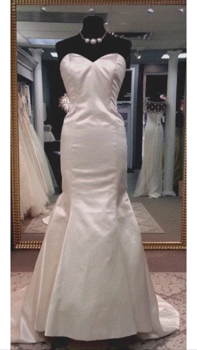 Alfred Angelo 2434NB