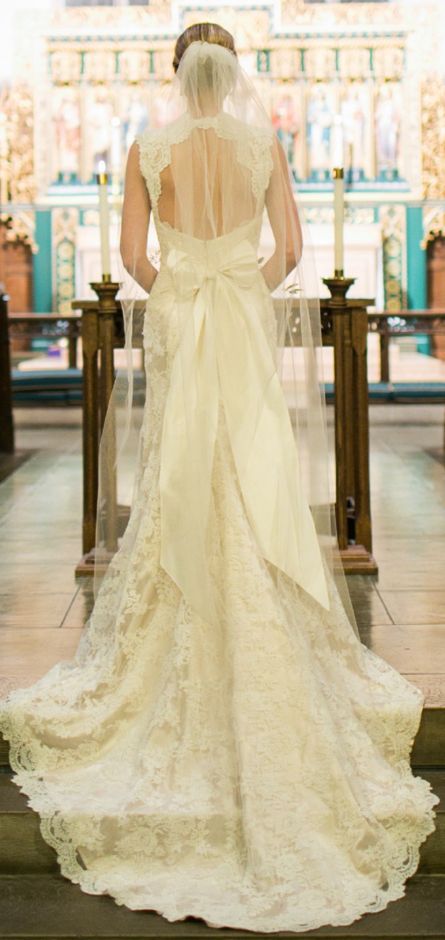 L'Fay Bridal Preloved Wedding Dress Save 78 Stillwhite