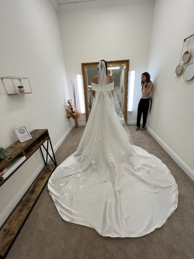 Essense of Australia D3631 New Wedding Dress Save 19 Stillwhite