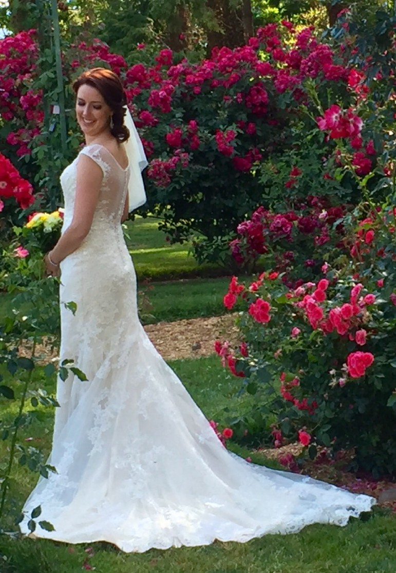 Sophia Tolli Leigh Preloved Wedding Dress Save 67 Stillwhite