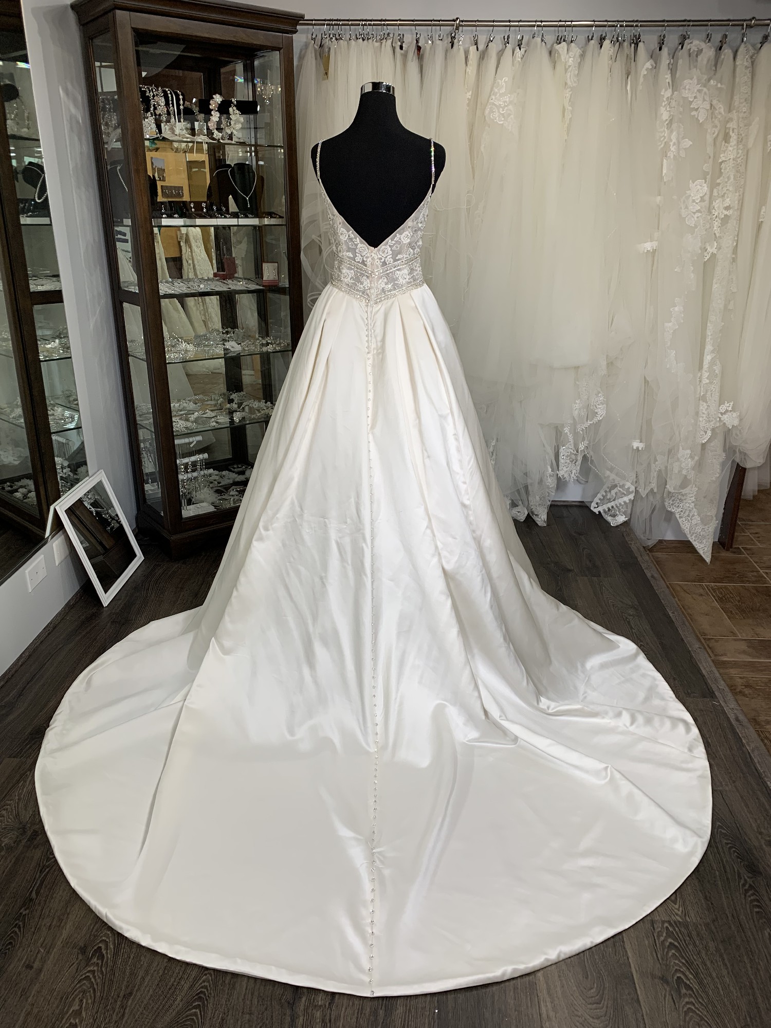 Maggie Sottero SAYLOR Sample Wedding Dress Save 70% - Stillwhite