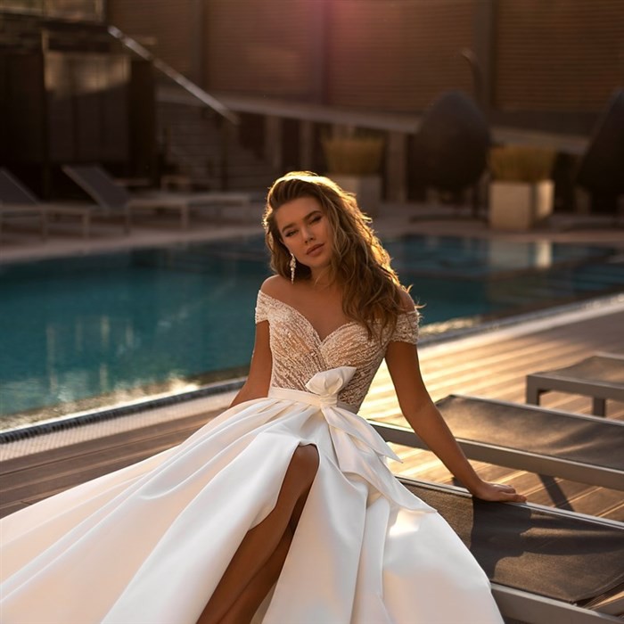 Brides By Design MELISSA New Wedding Dress Save 62% - Stillwhite