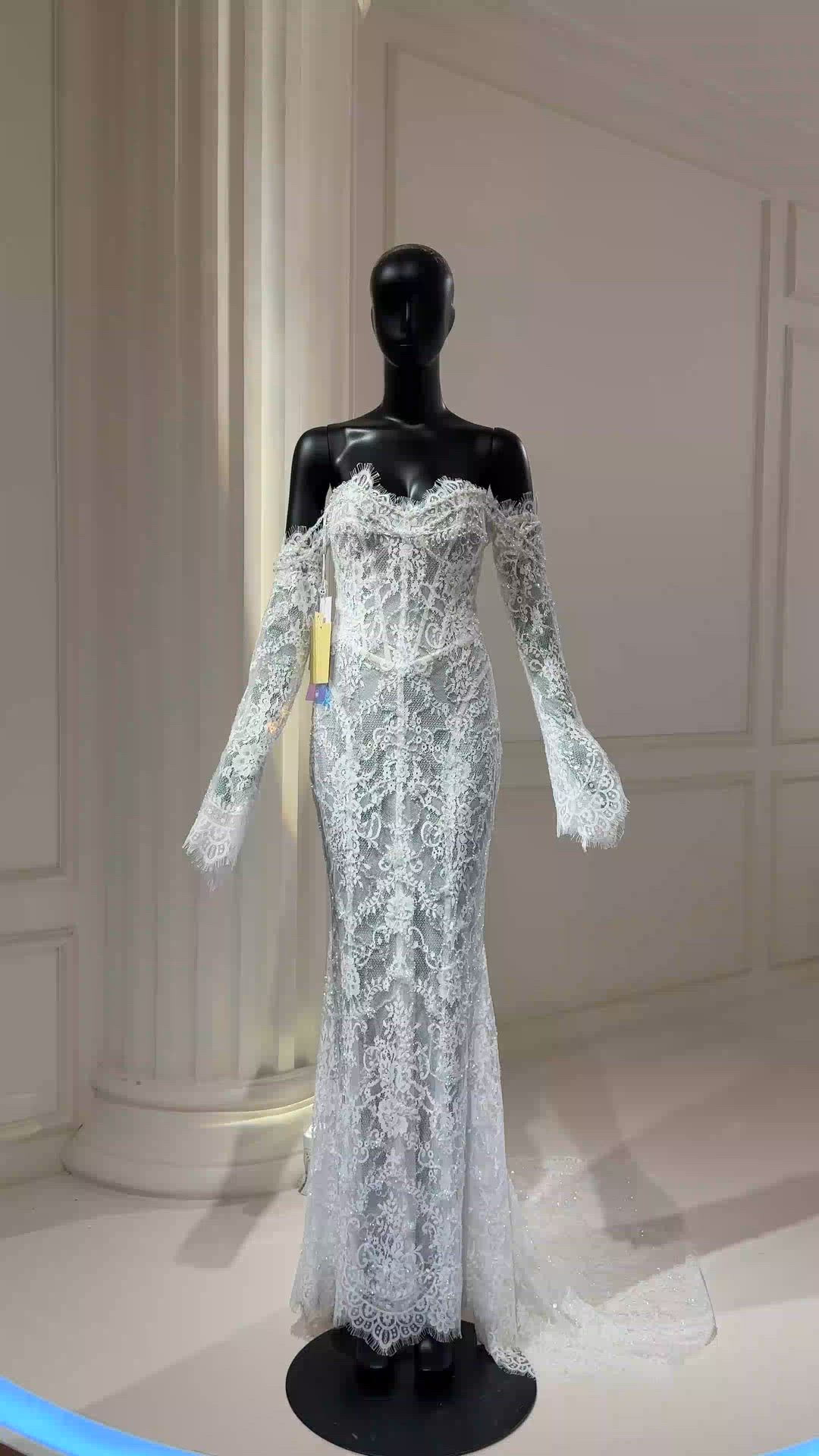 Rara Avis, Prima New Wedding Dress Save 20% - Stillwhite