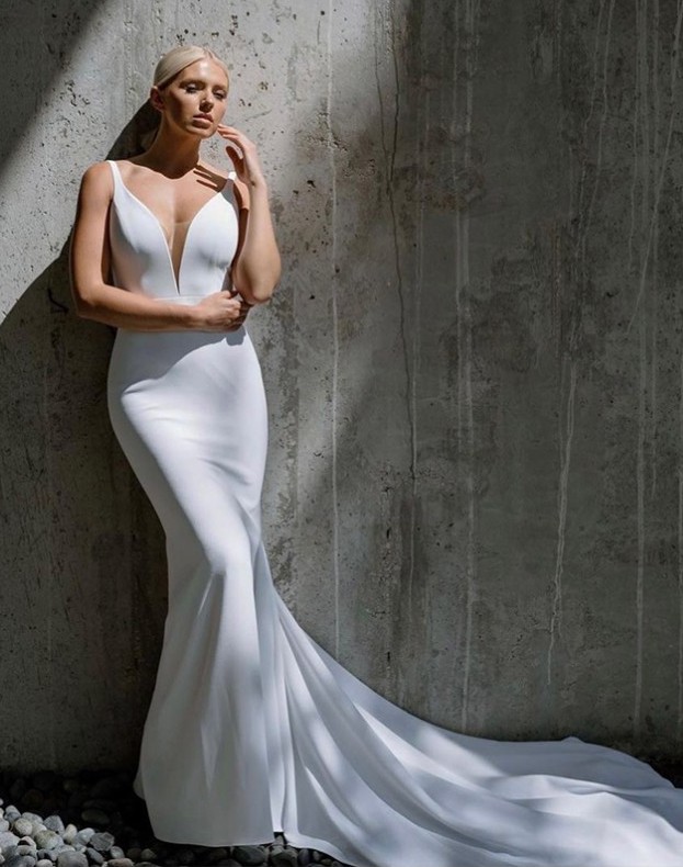 white christmas dresses Never Worn Alyssa Kristin Gemma main image 0