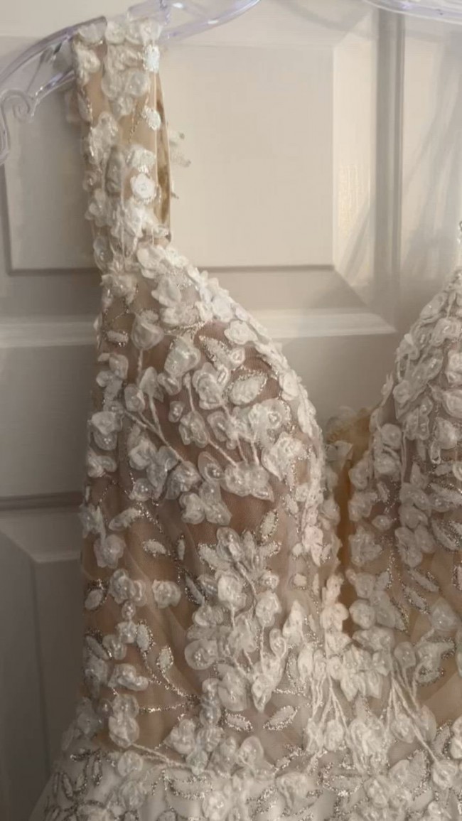 Allure Bridals 9954 New Wedding Dress Save 50% - Stillwhite