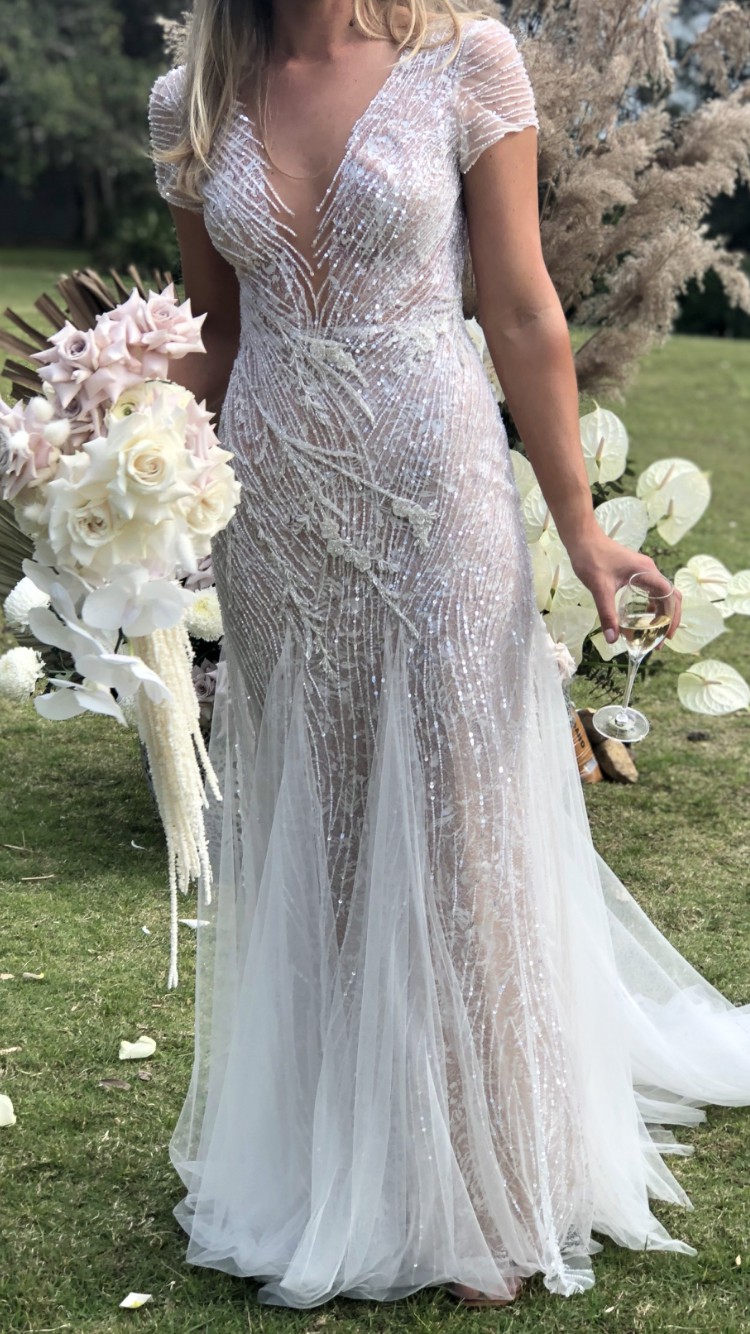 Liz Martinez 'Tai' Dress Used Wedding Dress Save 57% - Stillwhite