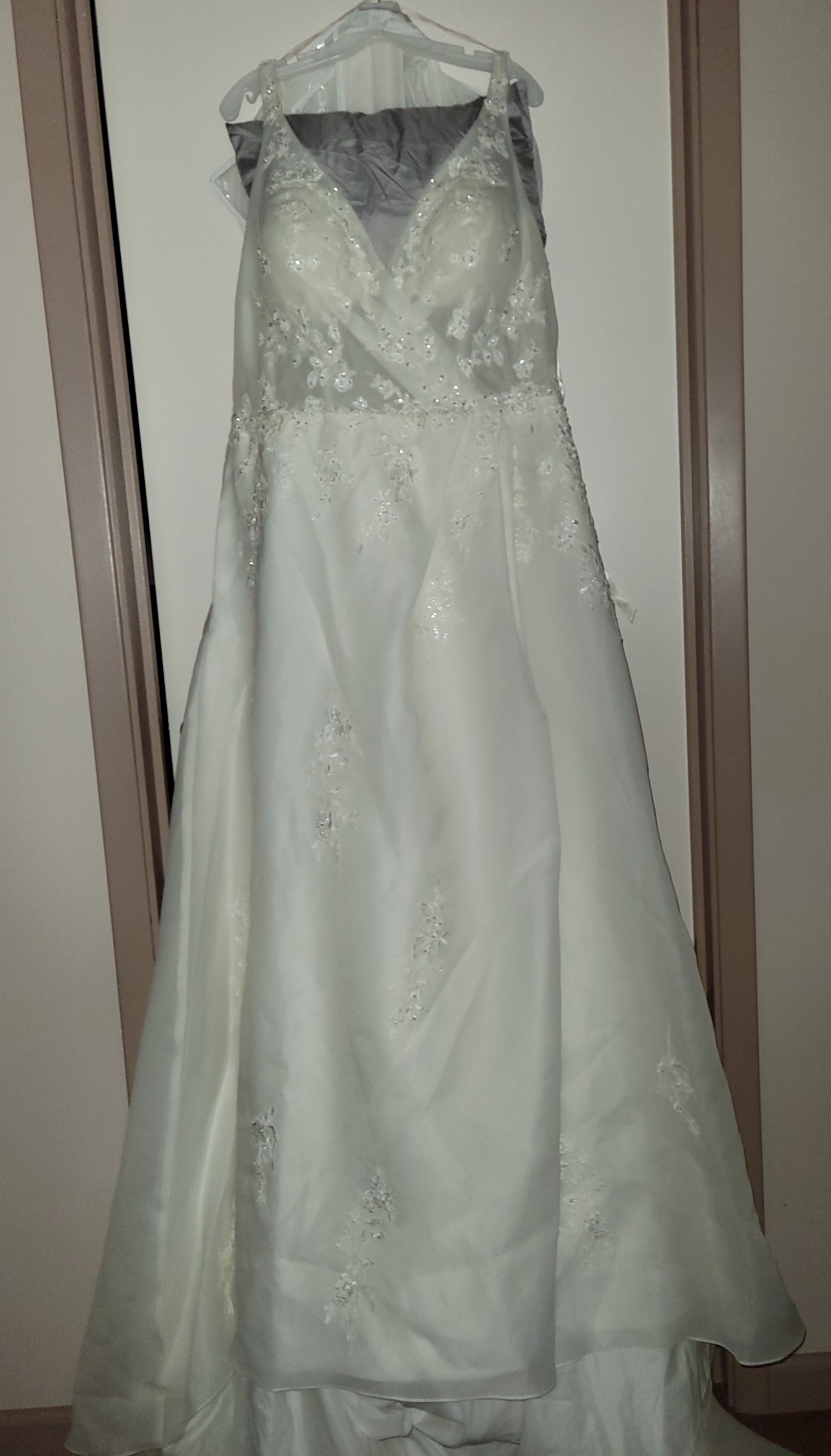 Morilee Madeline Gardner Daphne 2412 New Wedding Dress Save 70% ...