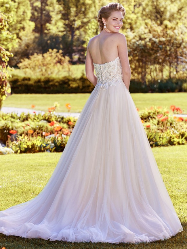 Rebecca Ingram Lavonne Sample Wedding Dress Save 60