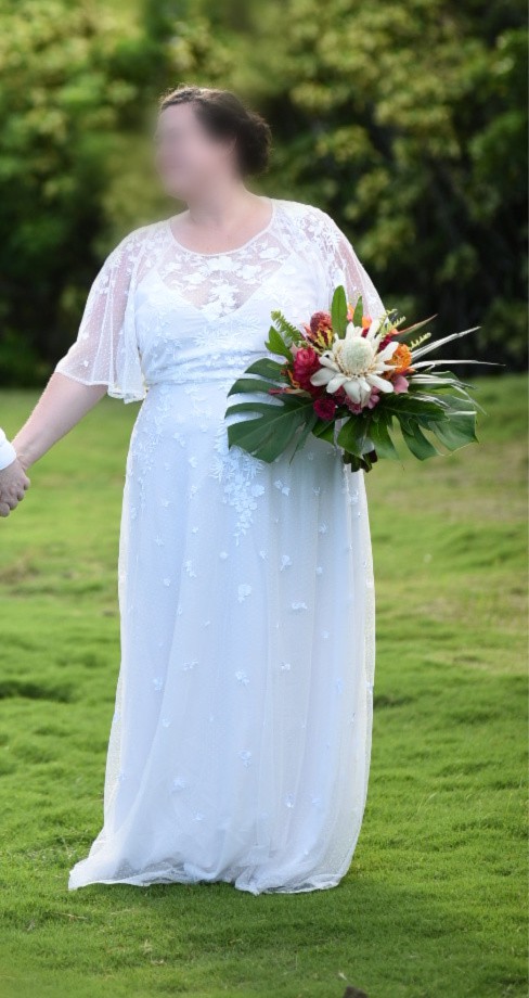 tøffel Dusør Displacement ASOS Bridal Curve Edition Embroidered Flutter Sleeve Maxi Wedd Preloved Wedding  Dress Save 57% - Stillwhite
