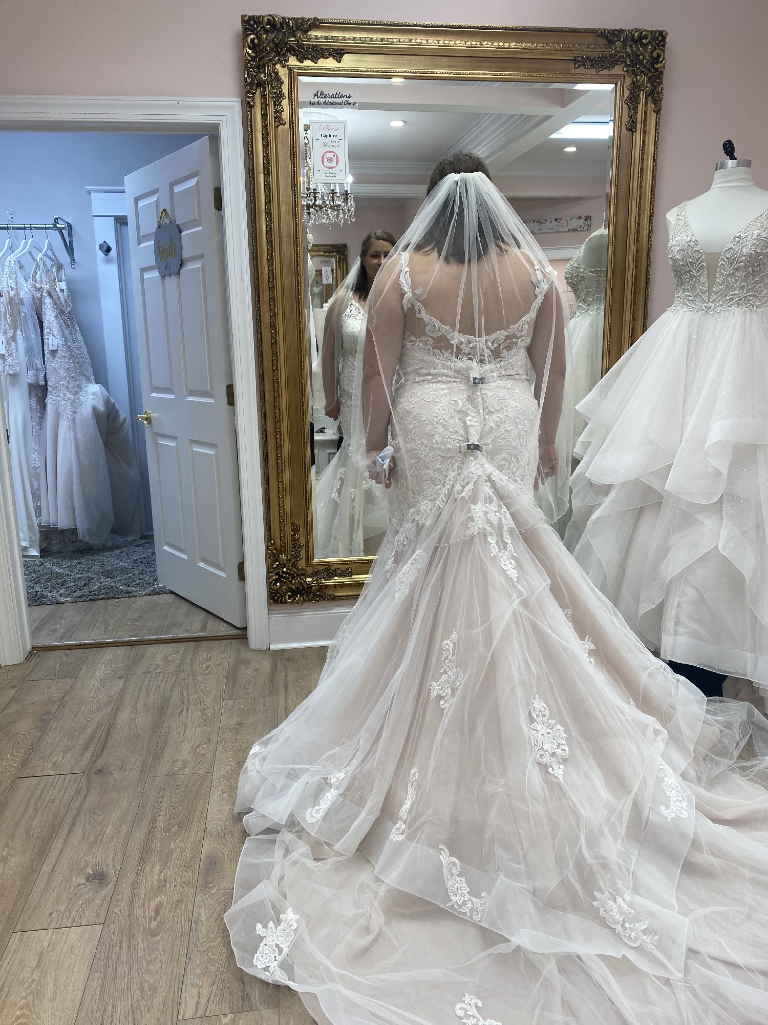 Morilee Julietta, V3306 New Wedding 