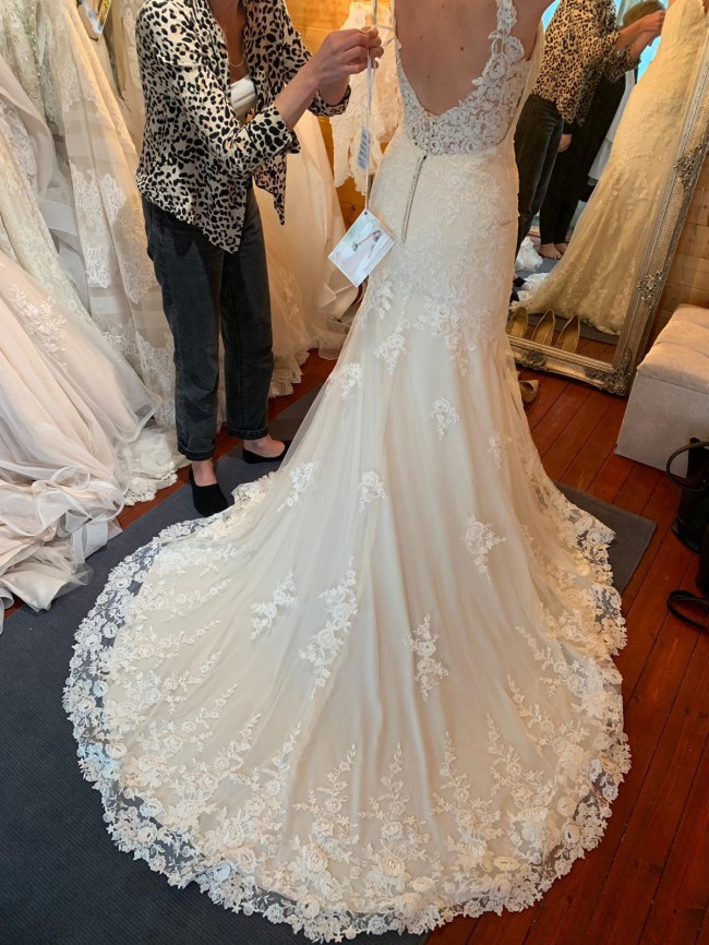 Stella York 6677 Sample Wedding Dress Save 58% - Stillwhite